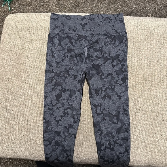 Gymshark leggings - Picture 3 of 3